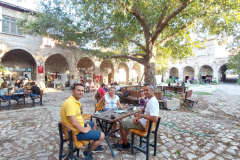 10 Kasım Alahan Manastırı-Yerköprü Şelalesi-Tarihi Taşhan Turu