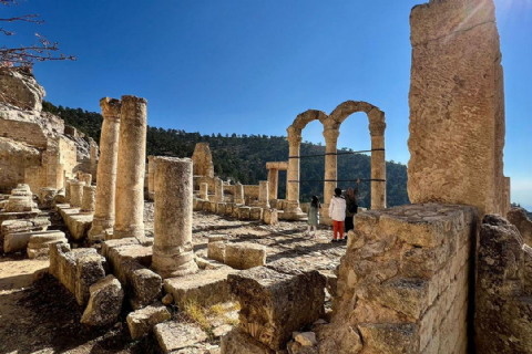 10 Kasım Alahan Manastırı-Yerköprü Şelalesi-Tarihi Taşhan Turu