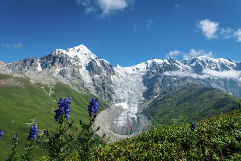 GÜRCİSTAN MESTİA SVANETİ TREKKİNG TURU-MERGEZ MACERA TURİZM