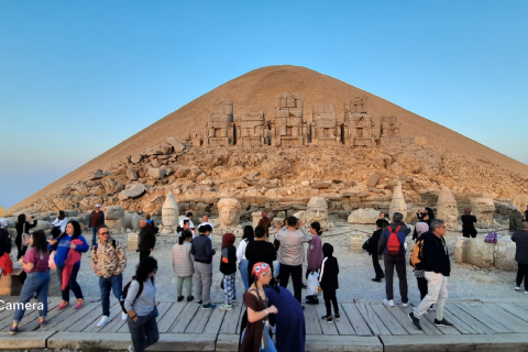 Nemrut-Cendere-Perre Antik Kenti-Halfeti Tekne Turu